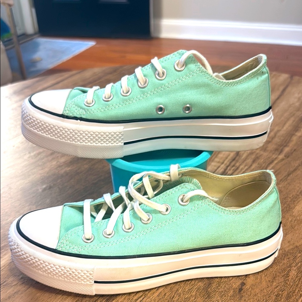 Converse Aqua and White Sneakers Lift Platform  Classic Canvas Chuck Taylor